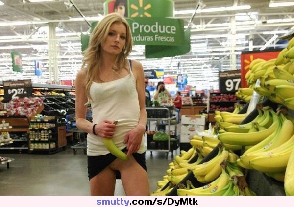 tuj ghitlhvam ursula gaussmann qastahvis porn juh #pussyflash#supermarket#exhibitionist#banana#blondeslut